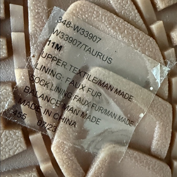 White Mountain Taurus Olive Faux Fur Zip Booties Size 11M NWOB Winter Ready Cozy - Picture 10 of 11